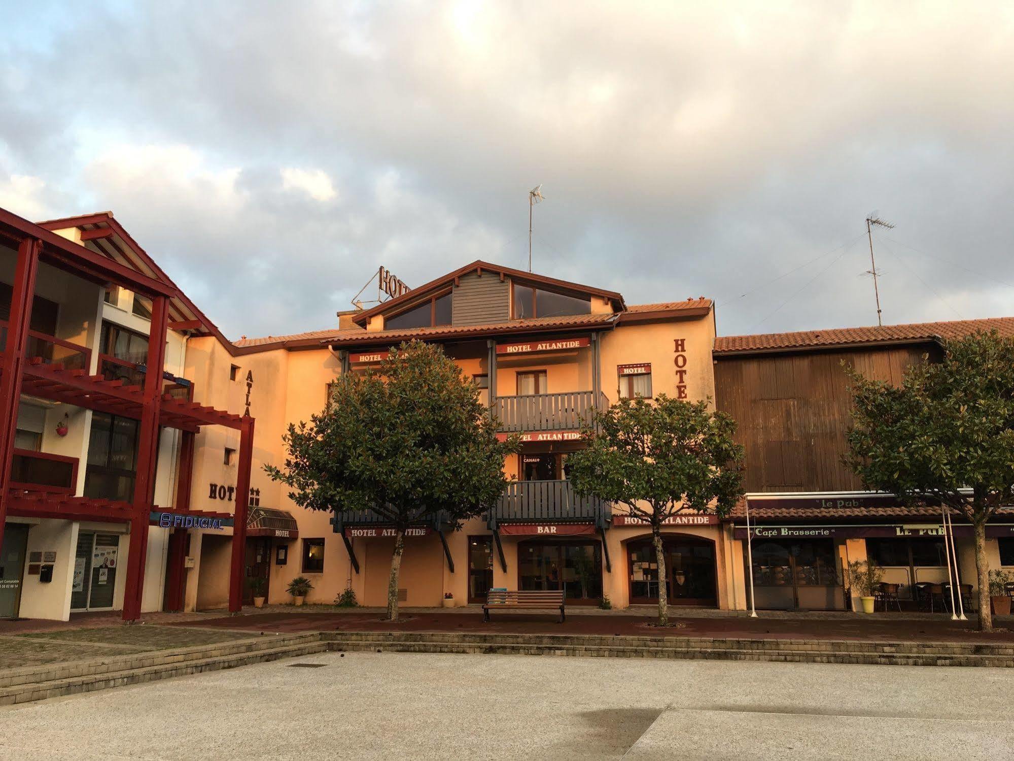 Hotel Atlantide Biscarrosse Exteriér fotografie
